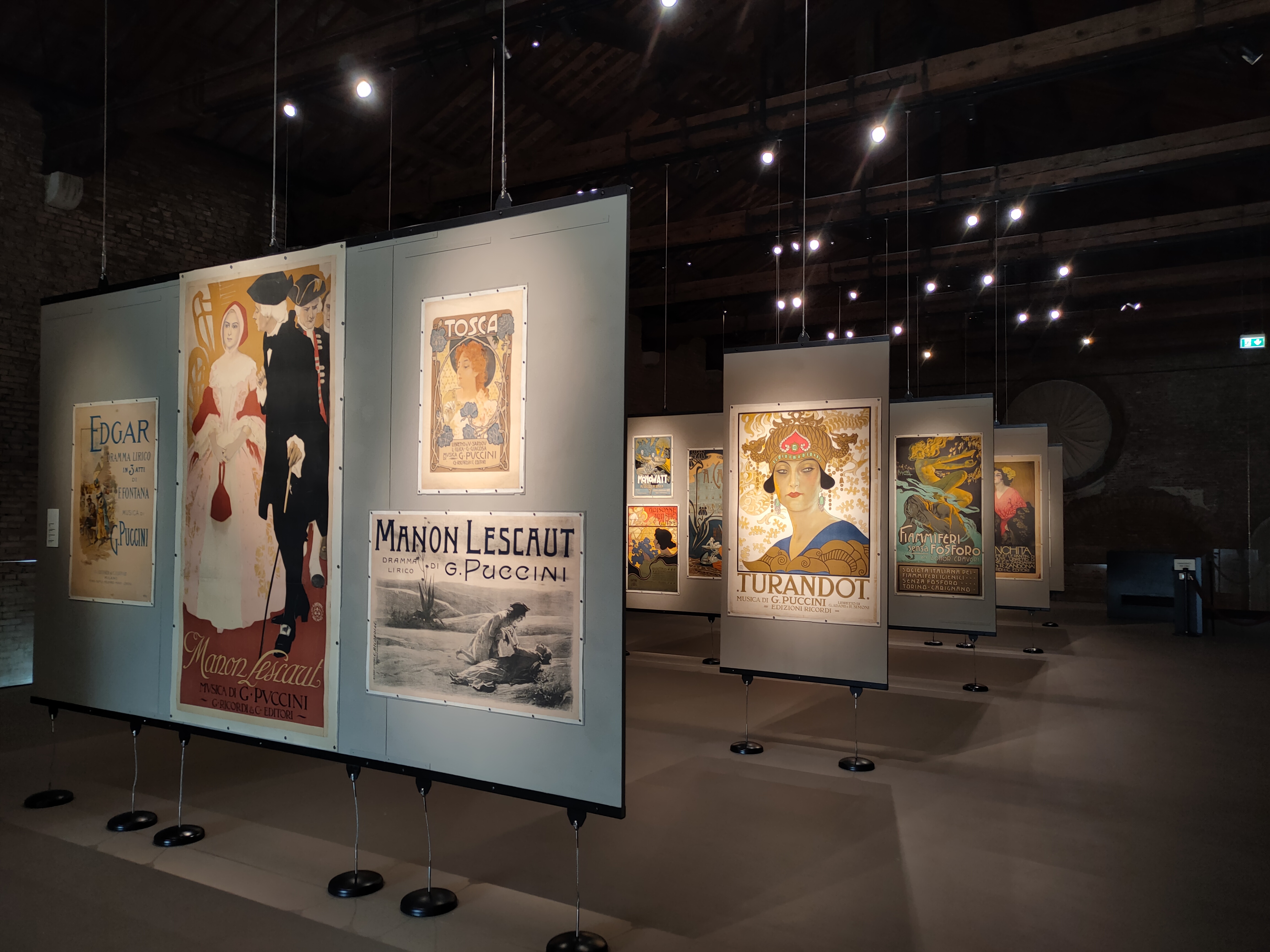 Conferenza e Visita Guidata alla Mostra "I colori della musica. Giacomo Puccini e l'arte della pubblicità"